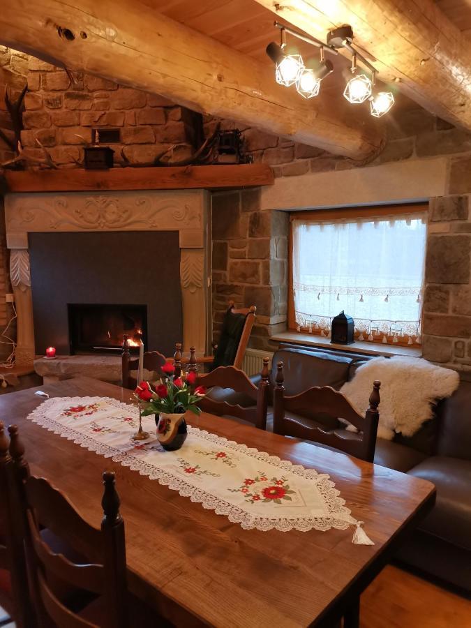 Deseşti Cabana Casa De Piatra, De La Mara מראה חיצוני תמונה