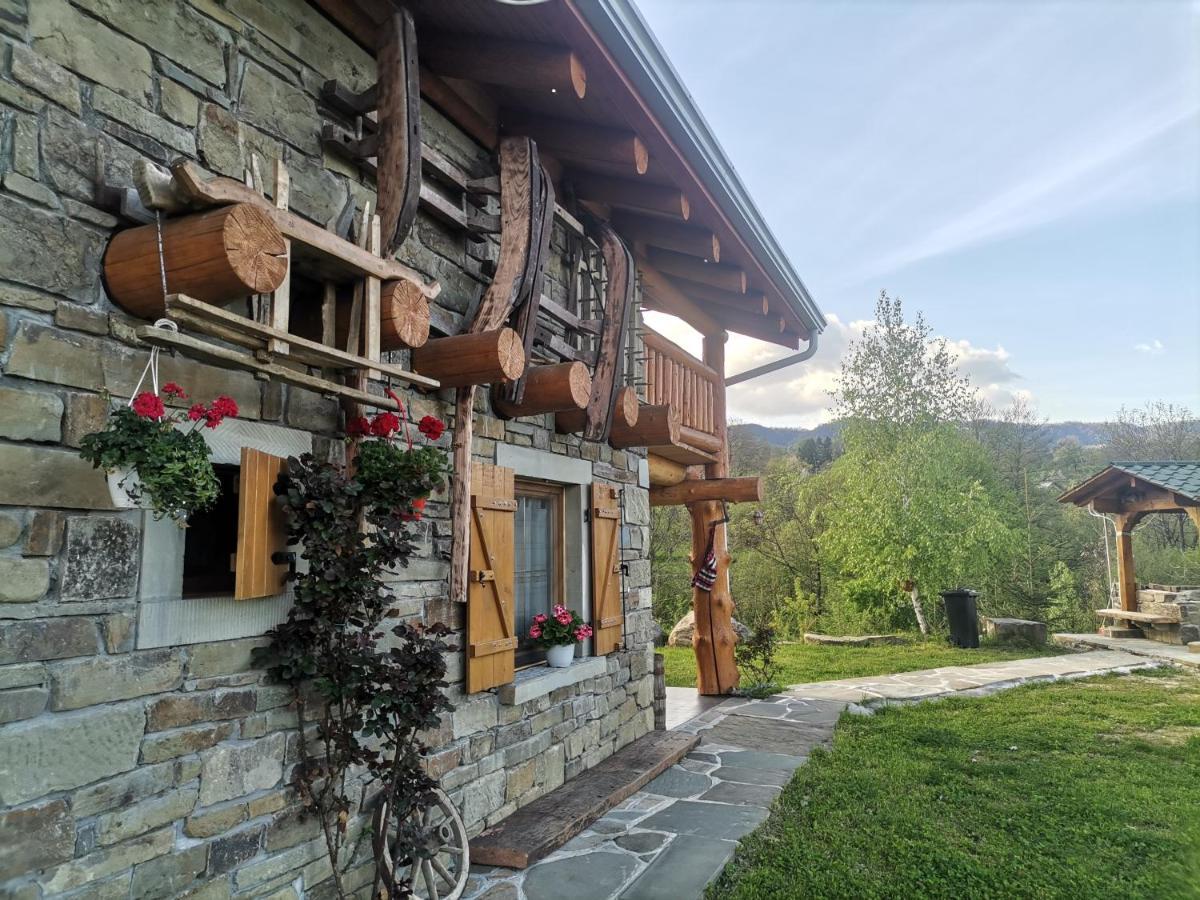 Deseşti Cabana Casa De Piatra, De La Mara מראה חיצוני תמונה